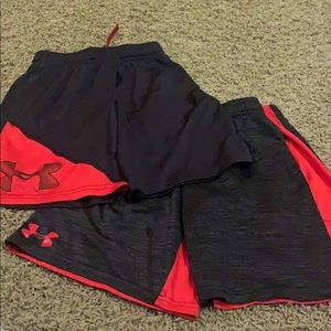 Under Armour Pair of Shorts YSM Loose